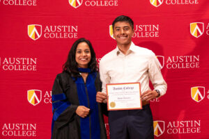 The Thomas Edgar and Kathryn Heard Craig Fellowship for an Outstanding Student in Business and Economics, Josue Gonzalez